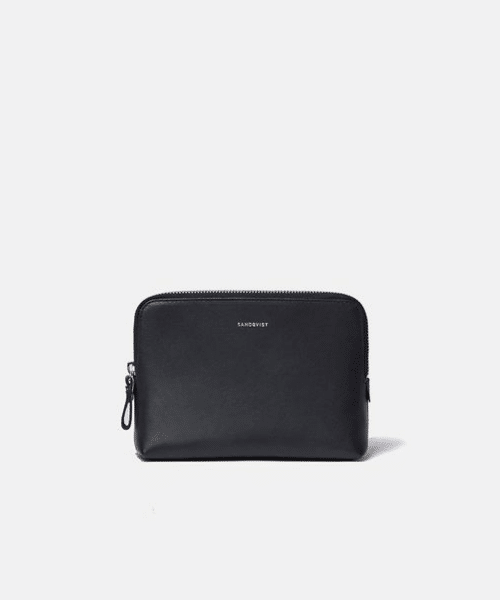 black small wash bag men