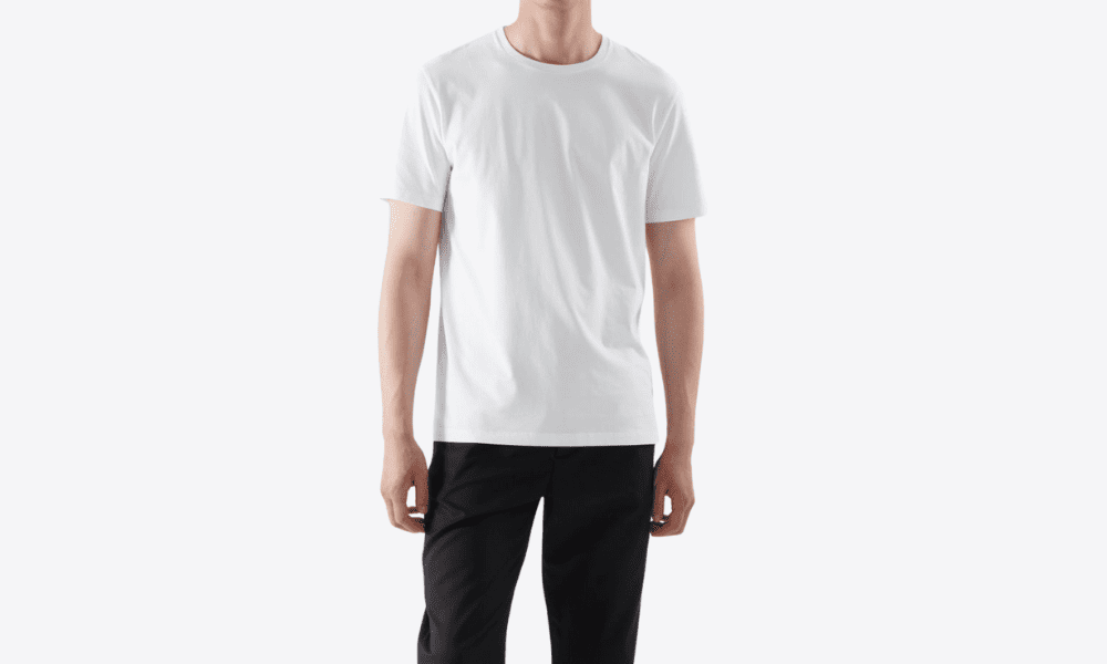 cos-white-tshirt-model